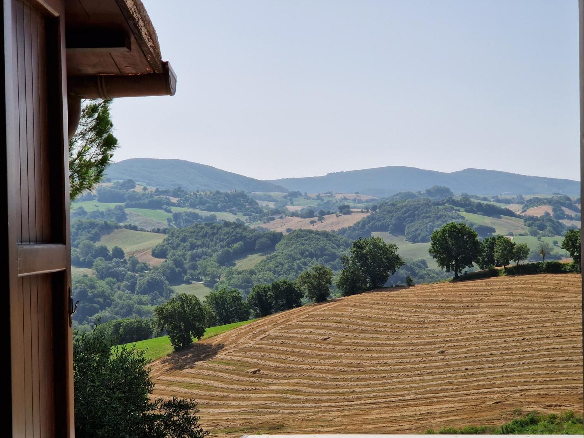 Agriturismo La Corte Sul Lago Cingoli Exterior foto