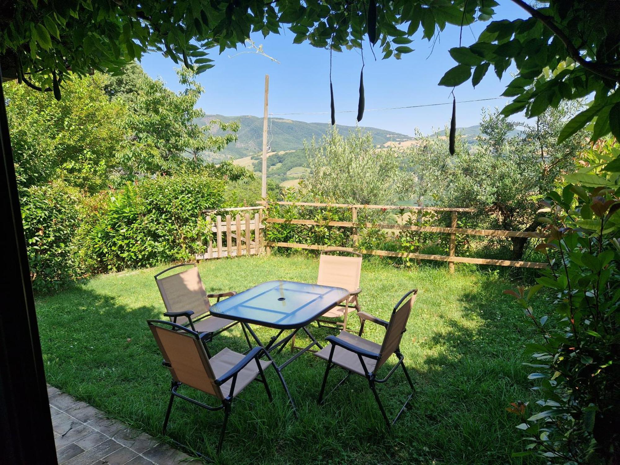 Agriturismo La Corte Sul Lago Cingoli Exterior foto